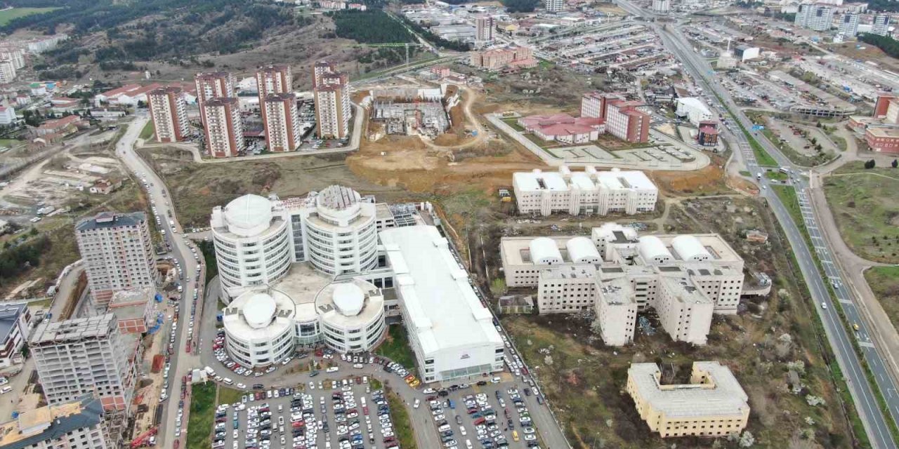 Kastamonu’da yapılan yatırımlarla sağlık kampüsü kuruluyor: Yatak kapasitesi bini aşacak