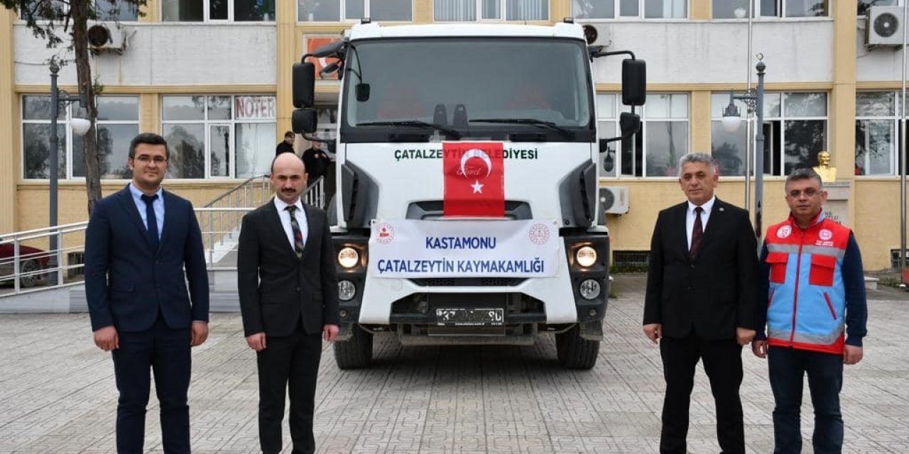 Kastamonu’dan deprem bölgesine Ramazan kolisi yardımı