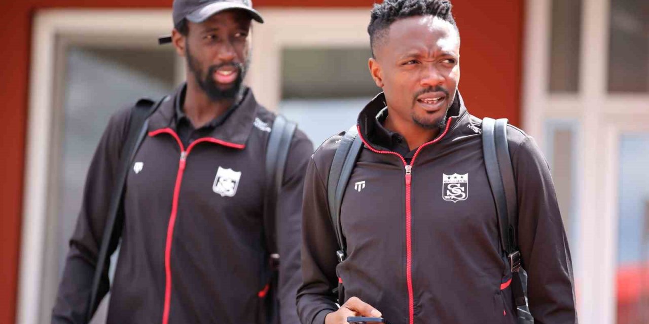 Sivasspor kafilesi 2 eksikle Giresun’a gitti