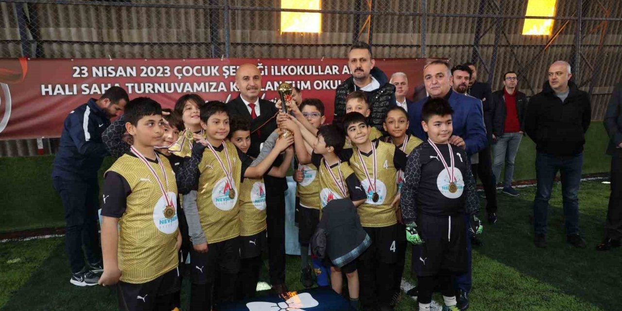 Futbol turnuvasında şampiyon belli oldu