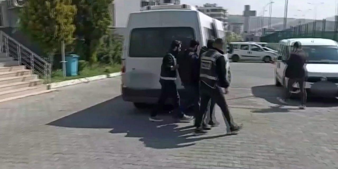 Şanlıurfa’da binadan hırsızlık yapan 2 zanlı tutuklandı