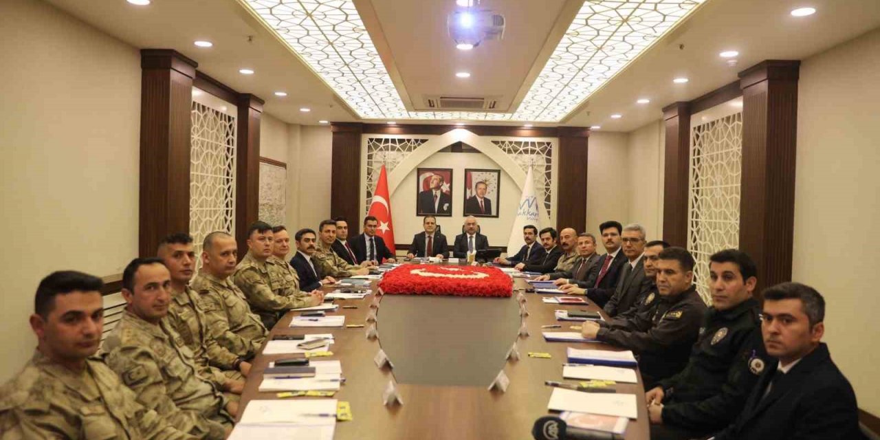 İçişleri Bakan Yardımcısı Ersoy Hakkari’de