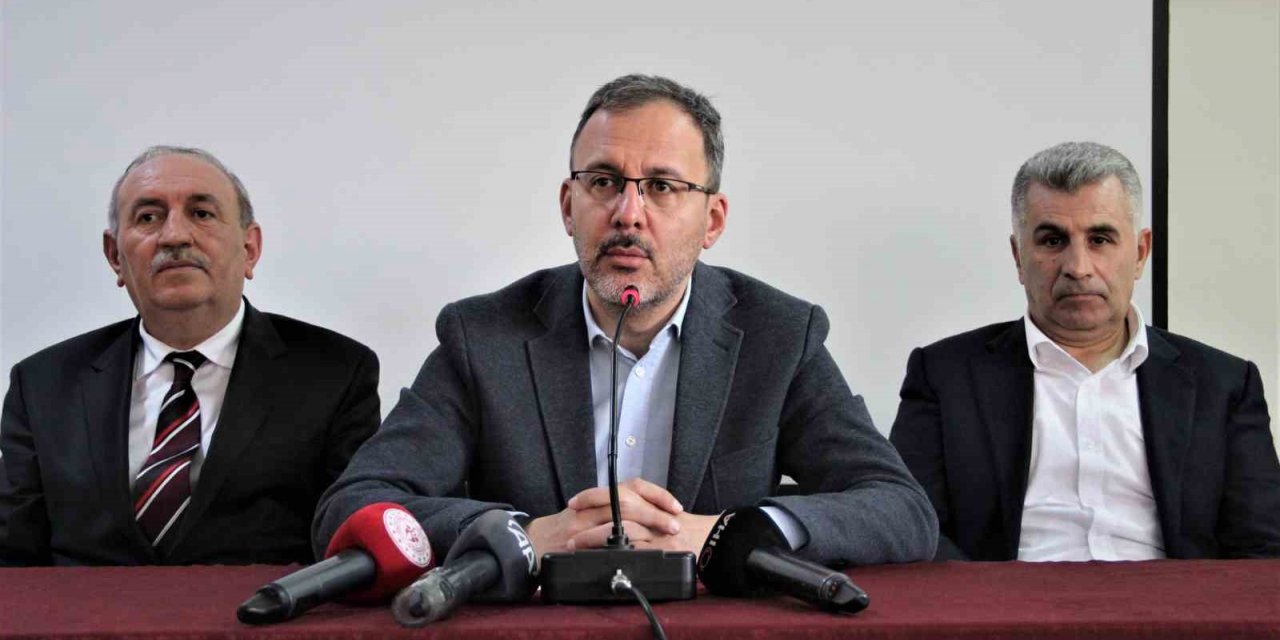 Bakan Kasapoğlu amatör spor kulüpleriyle buluştu