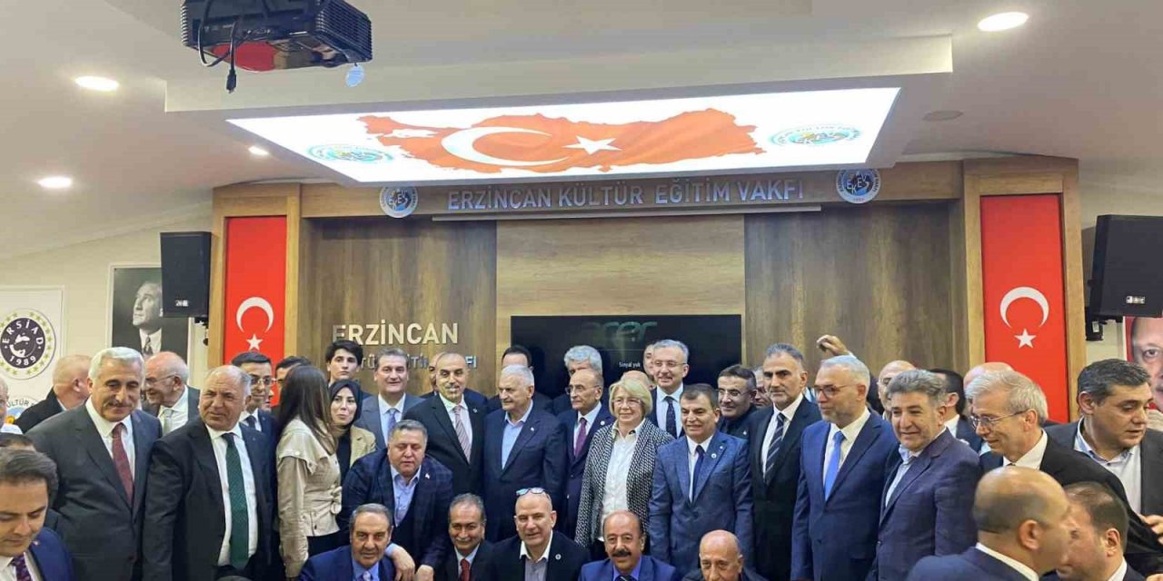 AK Parti Genel Başkanvekili Yıldırım: "Türkiye için, geleceğimiz için, gençlerimiz için istikrar istiyorum"