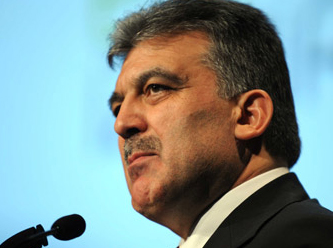 Gül'den 15 üniversiteye rektör