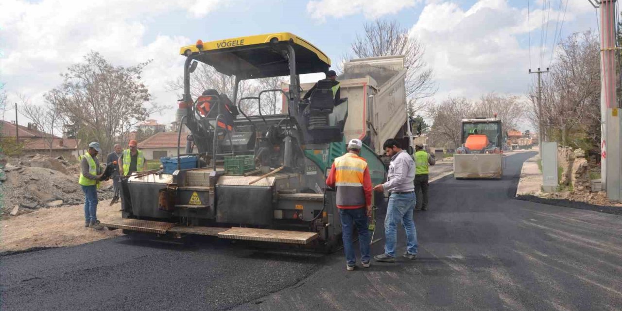 Ereğli Belediyesi sıcak asfalt çalışmalarına başladı