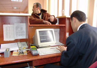 Akşehir'de belediye vezneleri arefe günü açık