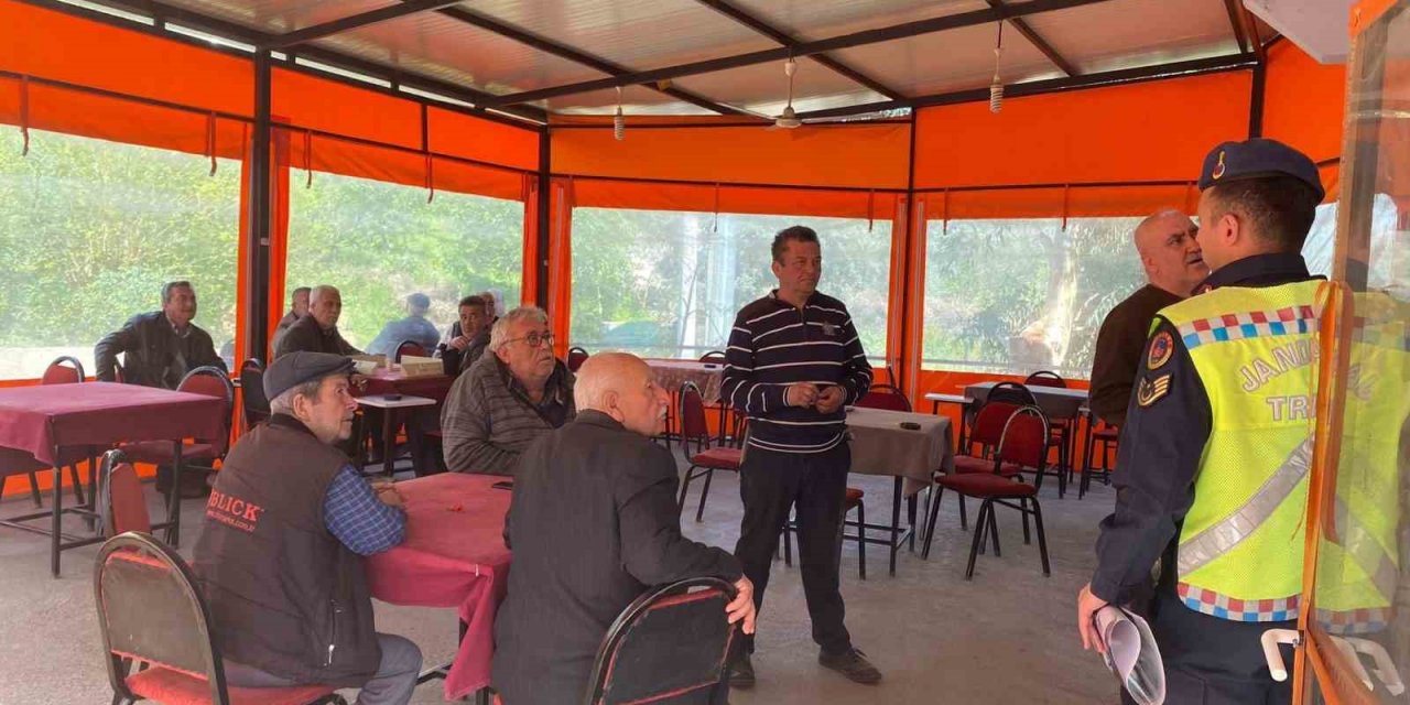 Karacasu ve Efeler’de traktör sürücüleri bilgilendirildi