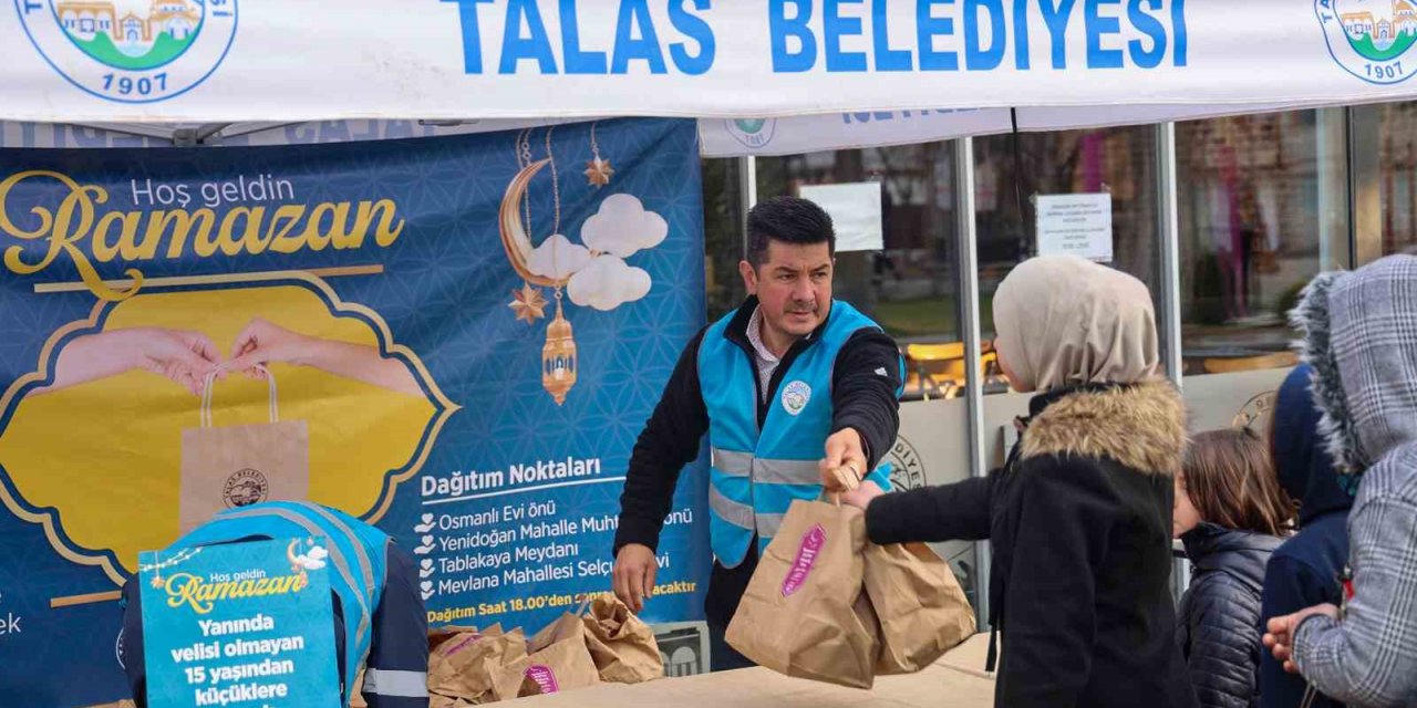 ‘Biz pişirelim, siz ulaştırın’ gönüllere dokunuyor