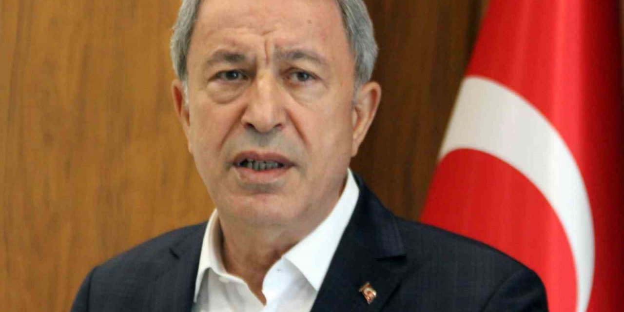 Bakan Akar: "TCG Anadolu 23 Nisan’da Karadeniz’e doğru seyir yapacak"