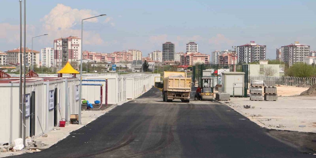 Diyarbakır’da 621 aileye yuva olacak konteyner kentte çalışmalar sürüyor