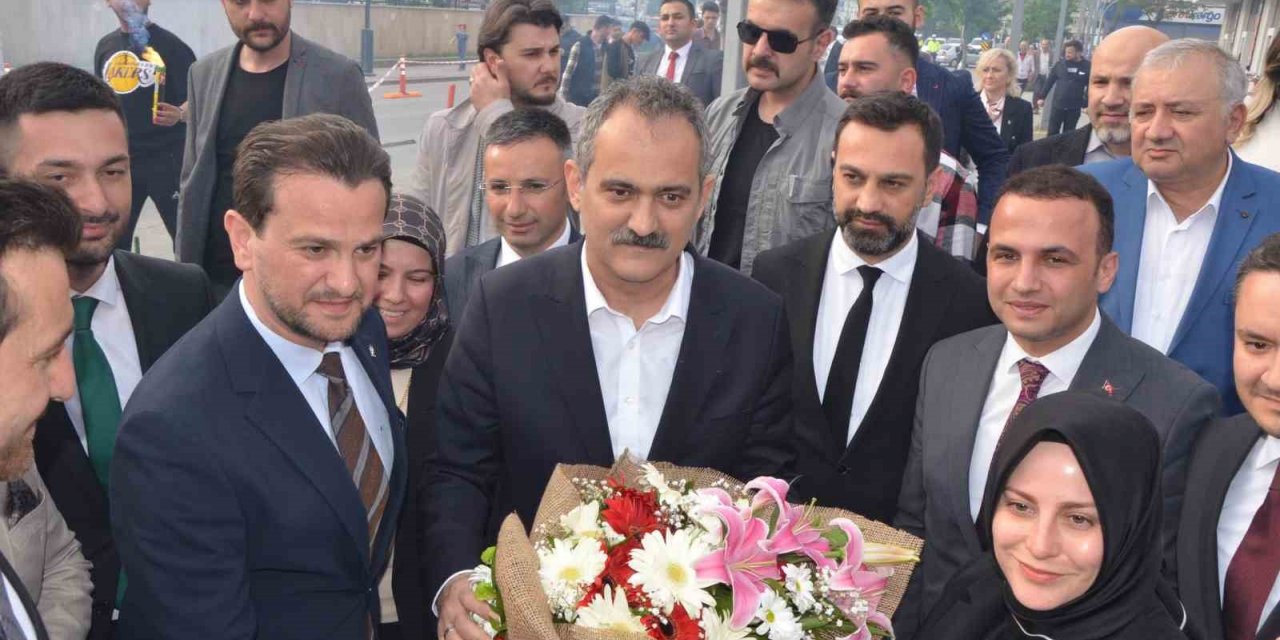 Bakan Özer: "2023 yılı içersinde Fatsa çevre yolu ihalesi yapılacak"