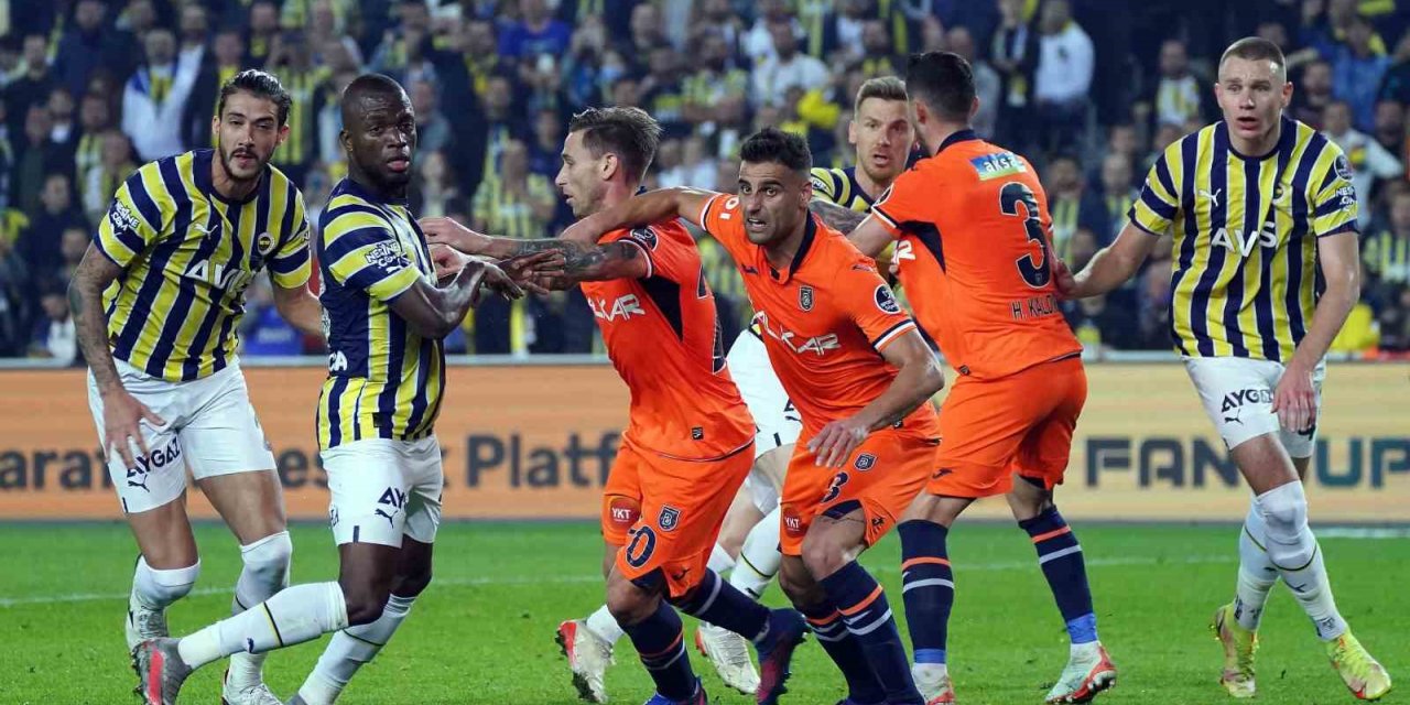 Başakşehir ile Fenerbahçe 30. randevuda