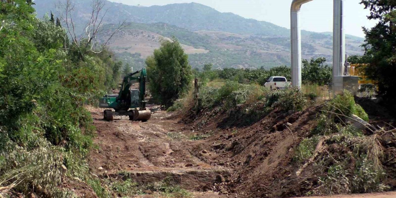 Savcıllı Deresi’nde taşkın riski azalacak