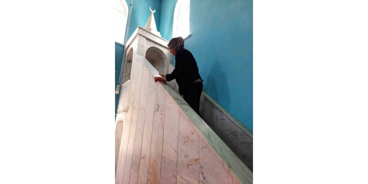 Çameli’de camiler bayrama hazır