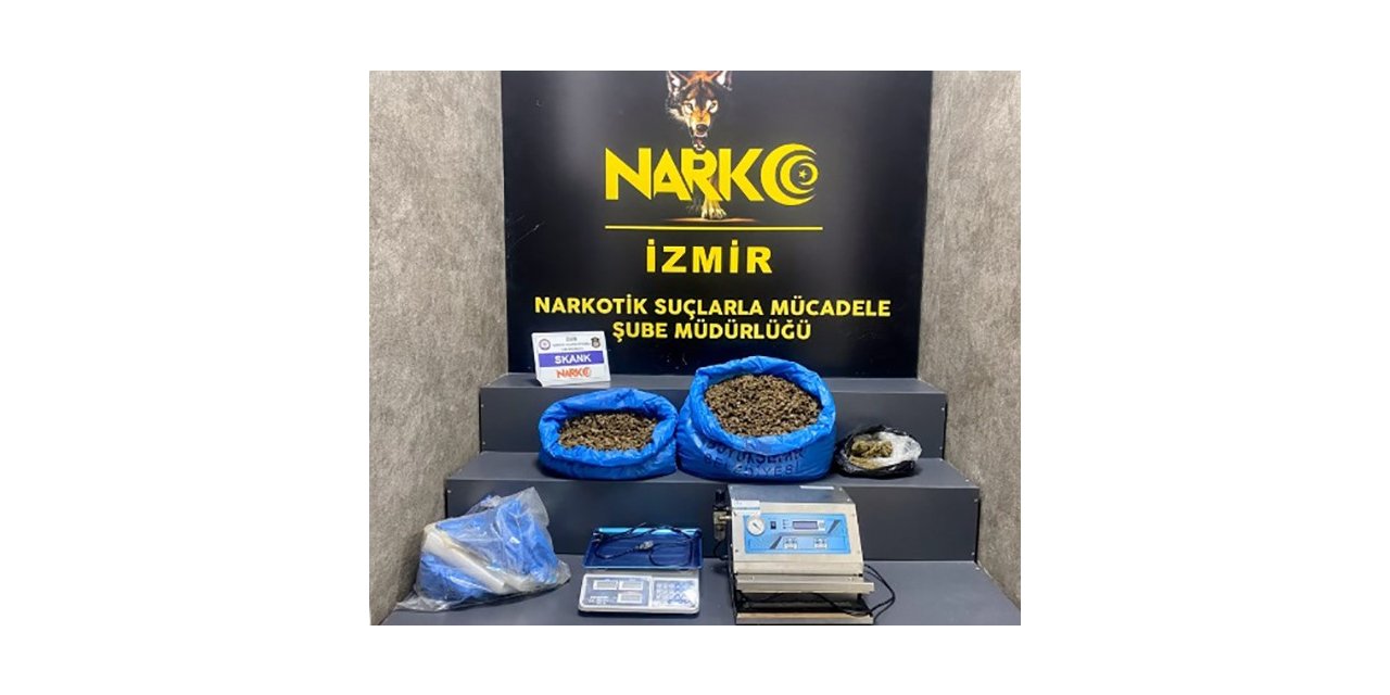 İzmir polisi kilolarca uyuşturucu ele geçirdi