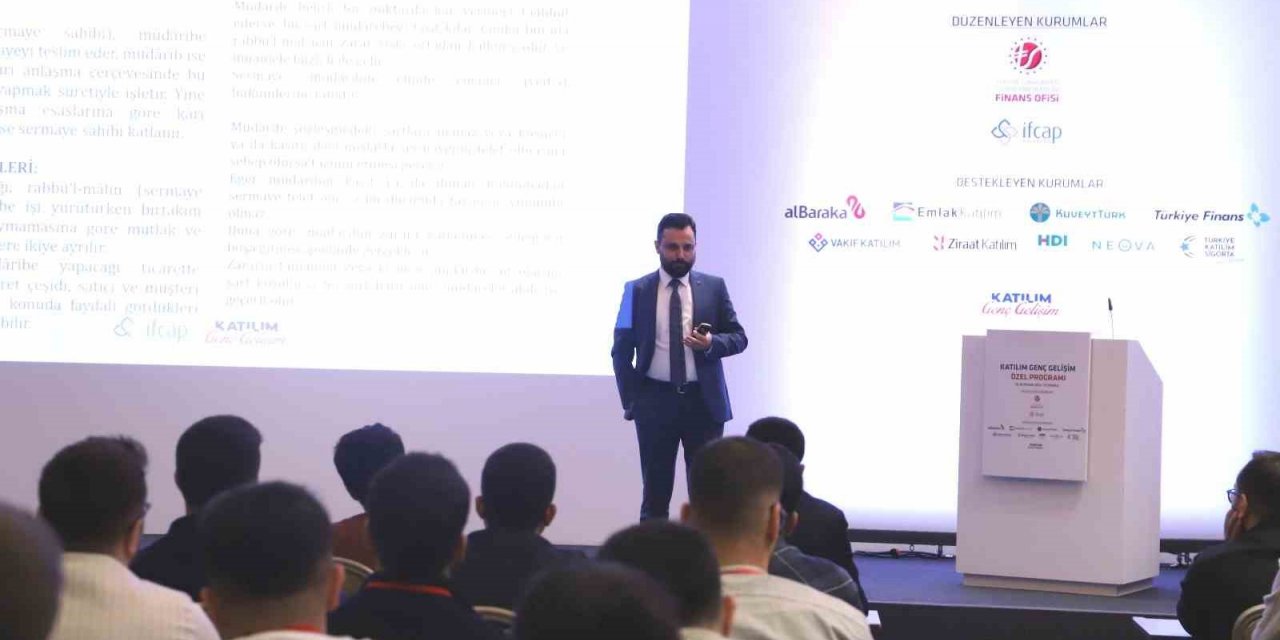 Dekan Yardımcısı Mustafa Ateş, KGG Özel Programı’nda ders verdi