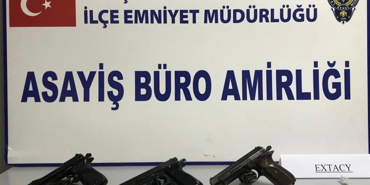 Çocuğa uyuşturucu satmaya çalıştılar