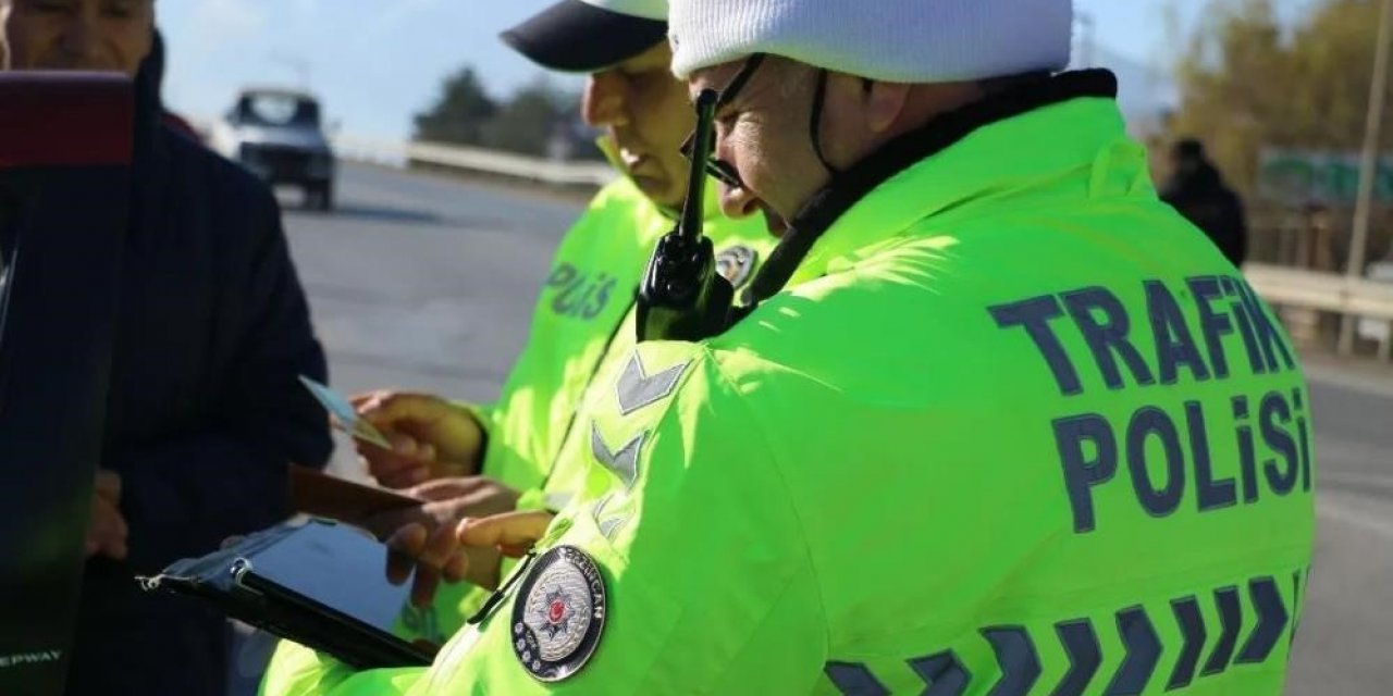 Erzincan’da 15 günde 155 sürücüye ve 413 plakaya ceza yazıldı