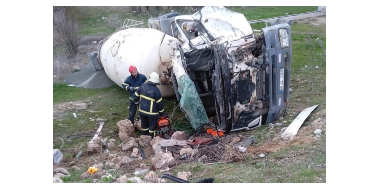 Kütahya’da beton mikseri devrildi: 1 yaralı