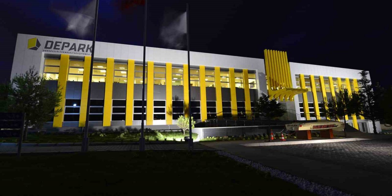 DEÜ’nün teknoloji üssü ’DEPARK’ Teknofest’e hazır