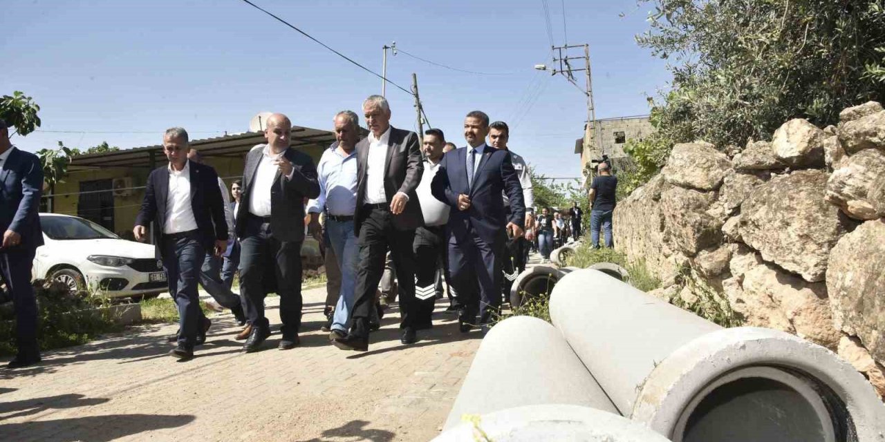 Adana Sarıçam’da 24 bin metrelik kanalizasyon hattı döşeniyor