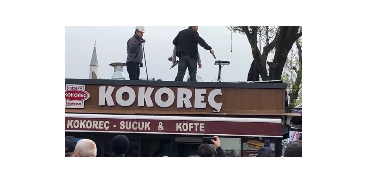 Üsküdar’da yıkım gerginliği: Silahla çatıya çıkıp zabıtayı engelledi