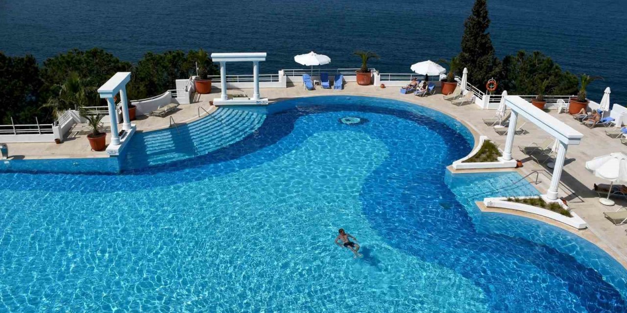 Kuşadası otellerinde bayram rezervasyonlarında doluluk oranı yüzde 70’e ulaştı