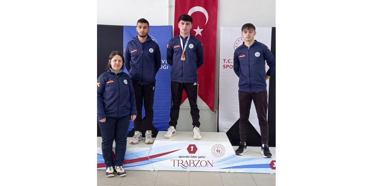 SUBÜ öğrencisinden altın madalya