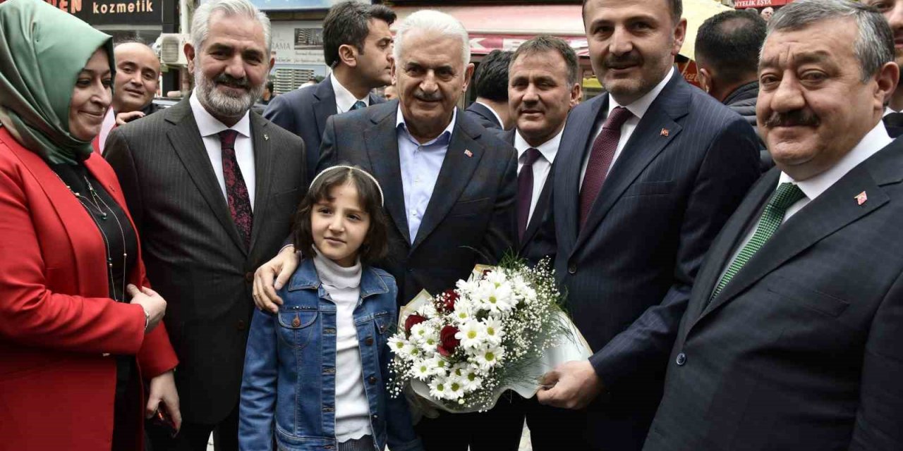 Binali Yıldırım: "Oyun çok açık, bölücü terör örgütünü meşrulaştırmaktır"