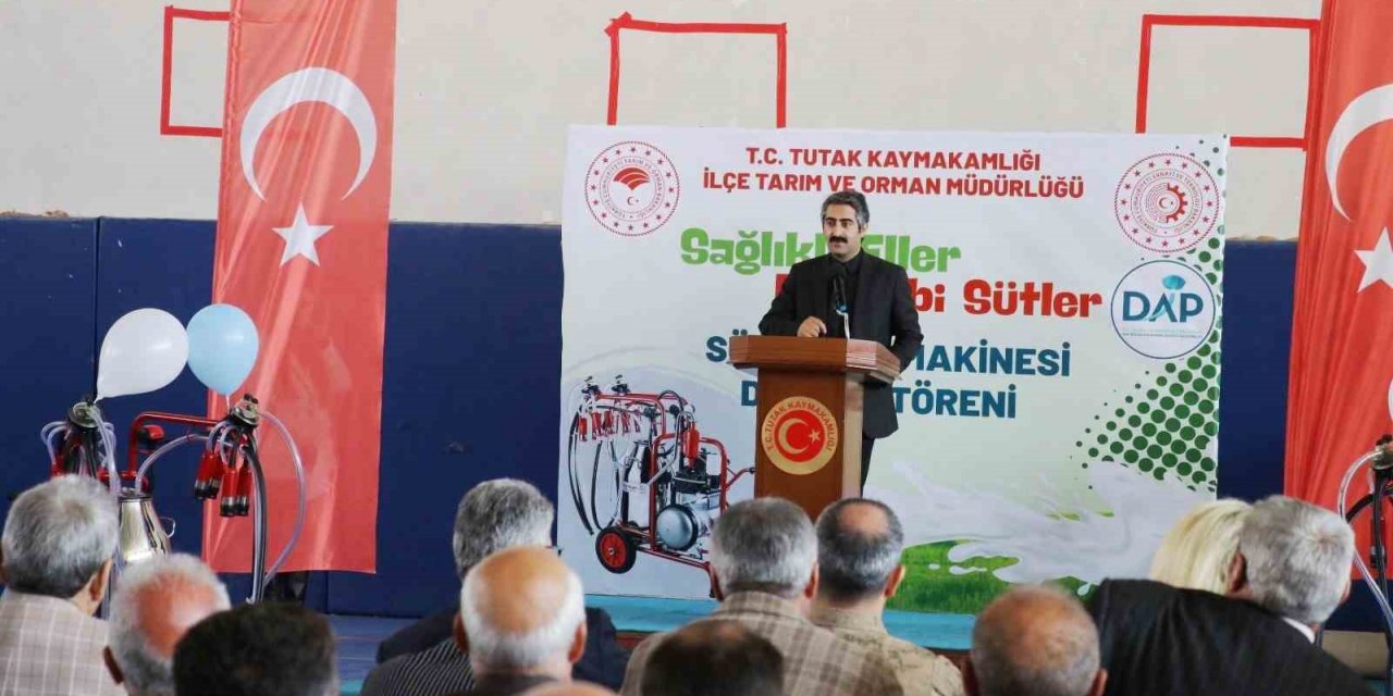 Tutak’ta süt sağım makinesi dağıtımı