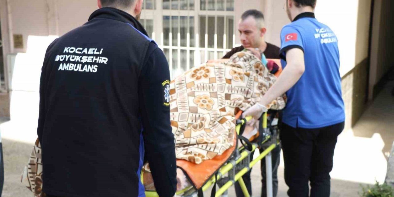 Hasta nakil ambulansları ve engelsiz taksi, bayramda da görev başında