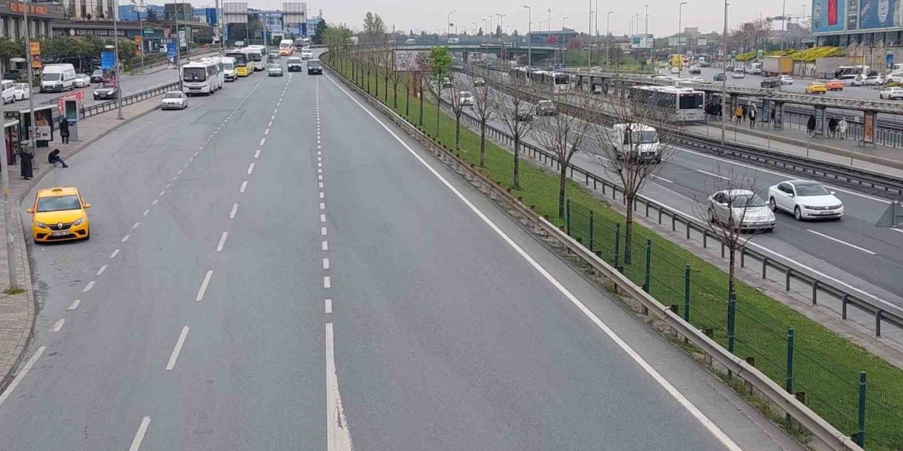 İstanbul’da arife günü yollar boş kaldı