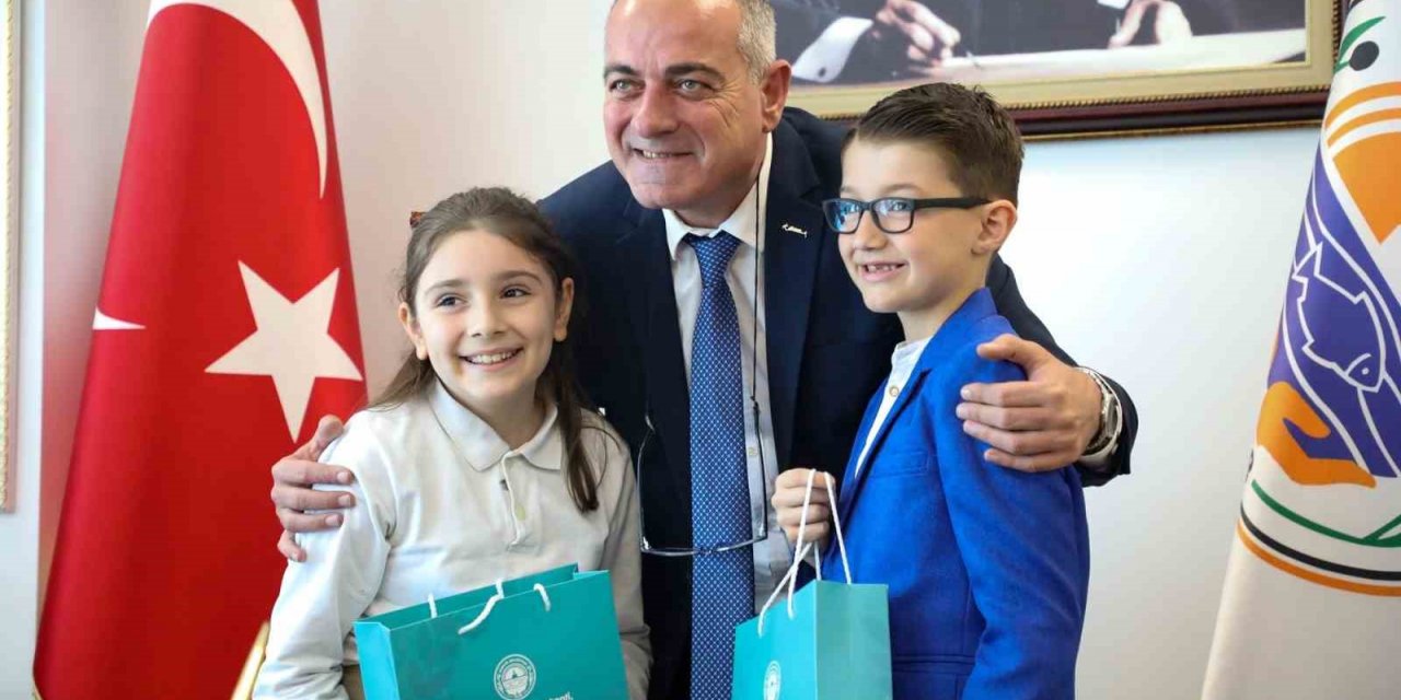 Gemlik’te Belediye Başkanlığı Pınar ve Eymen’e emanet