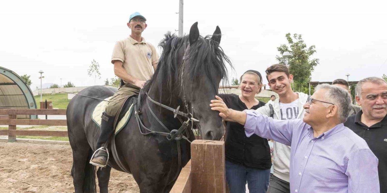 Büyükşehir’in hayvanat bahçesi bayramda iki gün ücretsiz