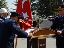 Ana Jet Üssü'nde devir teslim töreni
