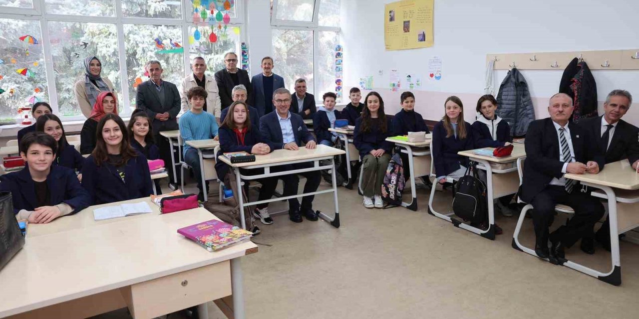 Başkan Köken, Ramazan’ın son gününde Balkanlılarla bir araya geldi