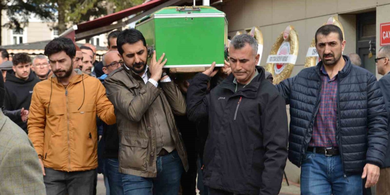 İlk iş gününe giderken kazada hayatını kaybeden Selim son yolculuğuna uğurlandı