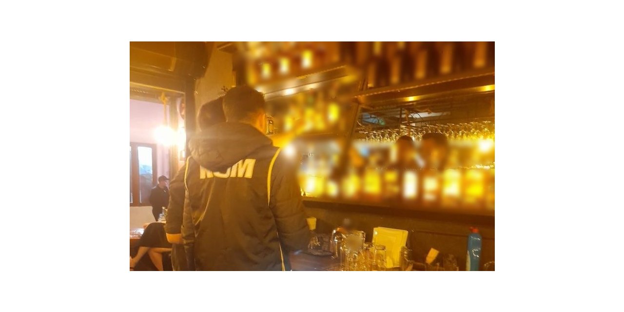 Marmaris’te KOM ekipleri bayram temizliği yaptı