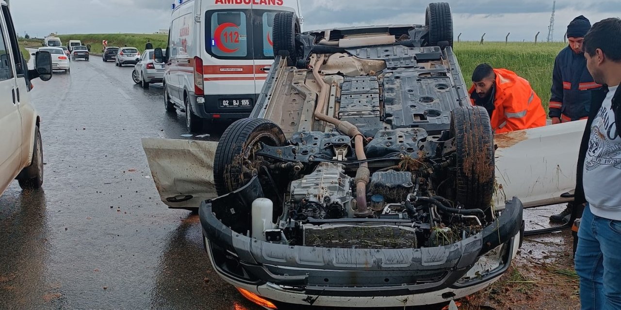 Takla atan otomobilin sürücüsü yaralandı