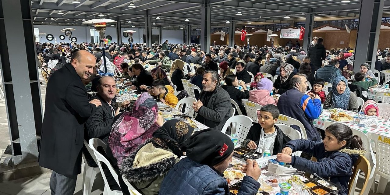 Yalova Altınova’da ramazan ayı dolu dolu geçirdi.