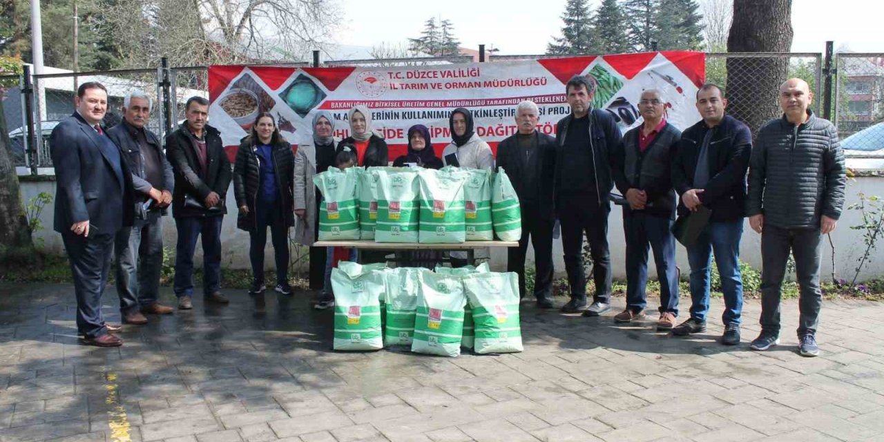 Çiftçilere barbunya tohumları verildi