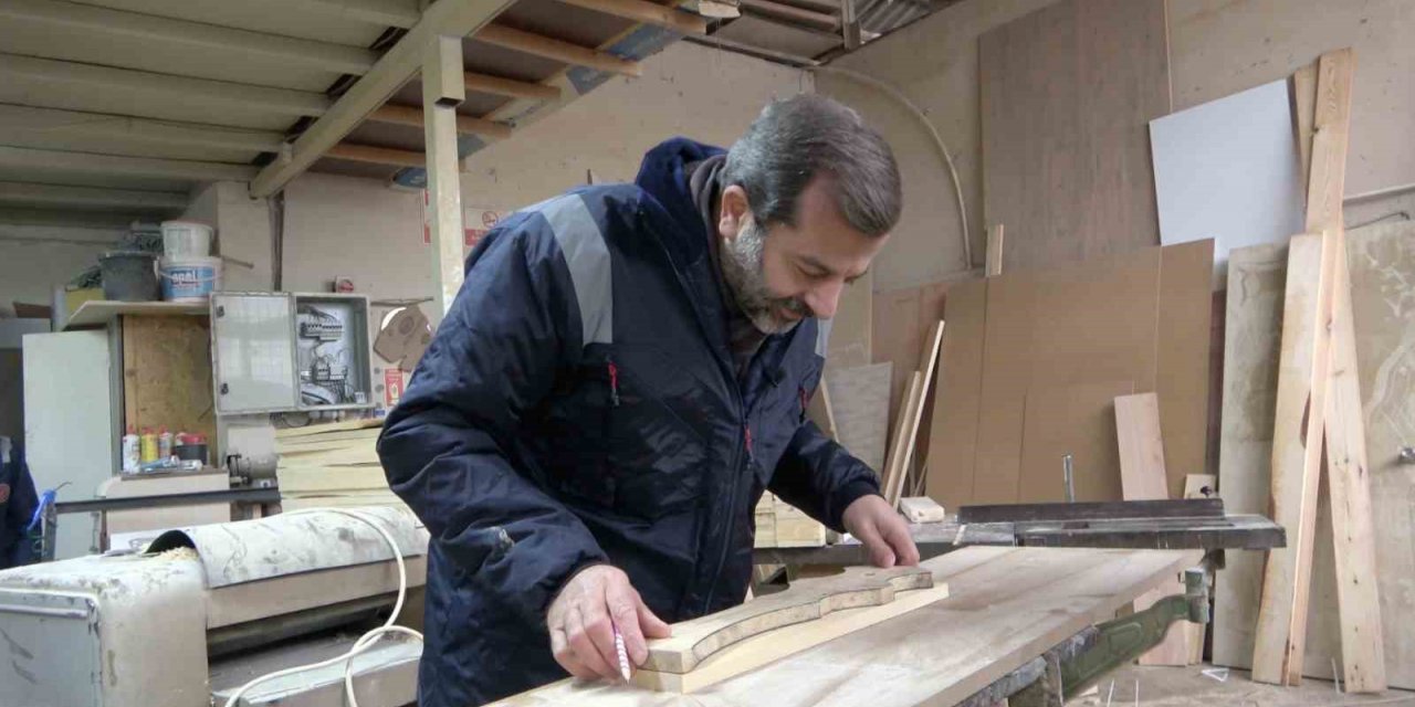 Başkan Işık yeleğini giydi, imalathaneye girdi