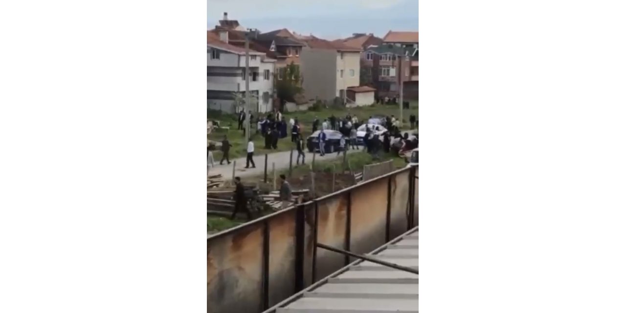 Bayramlaşmada 50 kişinin birbirine girdiği kavga, saniye saniye kamerada