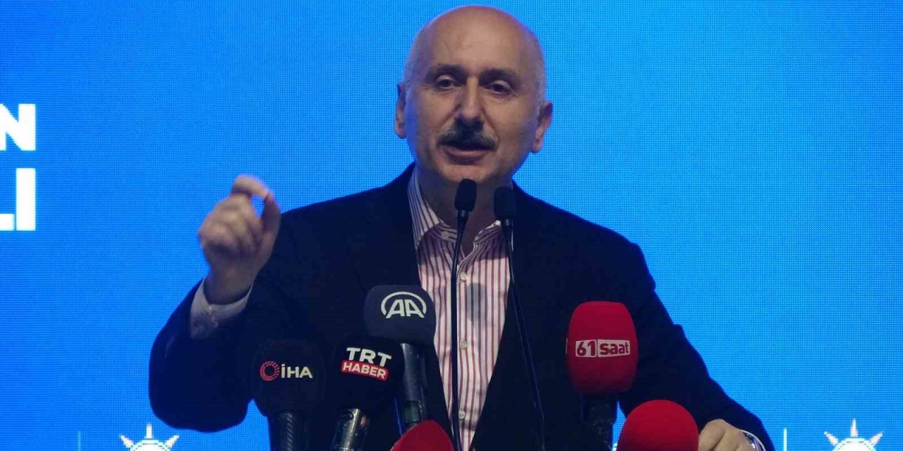 Bakan Karaismailoğlu: "Yapılmasın dedikleri İstanbul Havalimanı birkaç gün içinde 200 milyonuncu yolcuyu ağırlayacak"