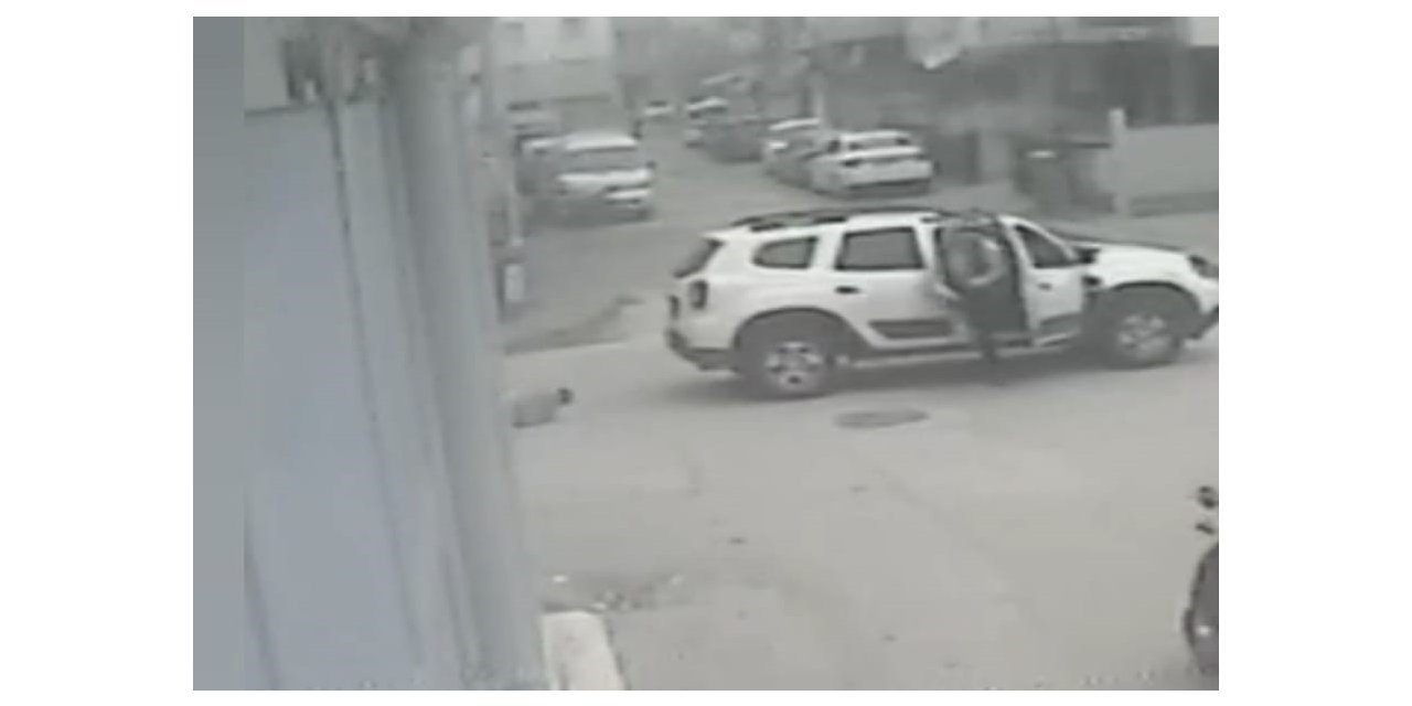 Cip yola fırlayan çocuğun üzerinden geçti: Kaza anı kamerada