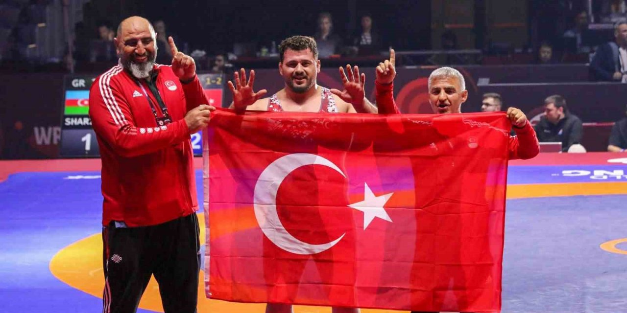 Rıza Kayaalp: "Rekoru egale etmek gurur verici"