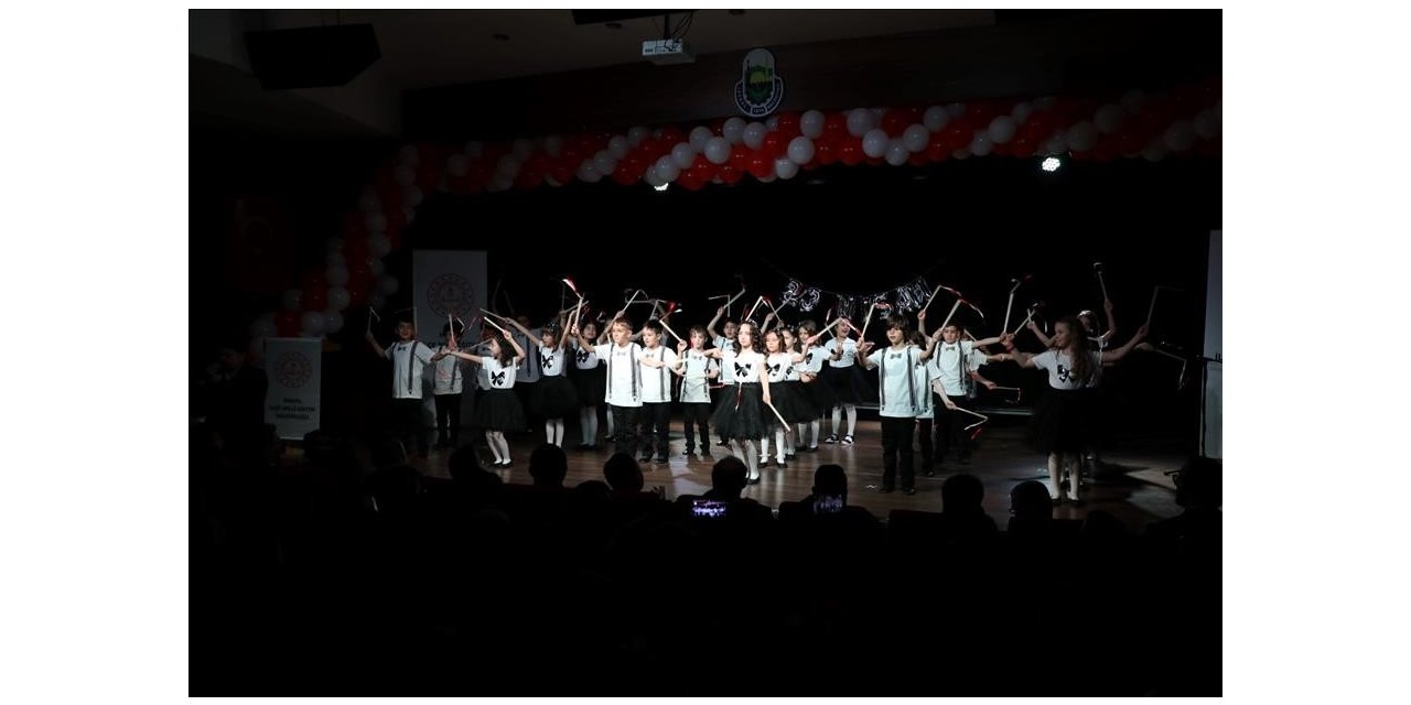 23 Nisan Ulusal Egemenlik ve Çocuk Bayramı Bursa’da törenlerle kutlandı