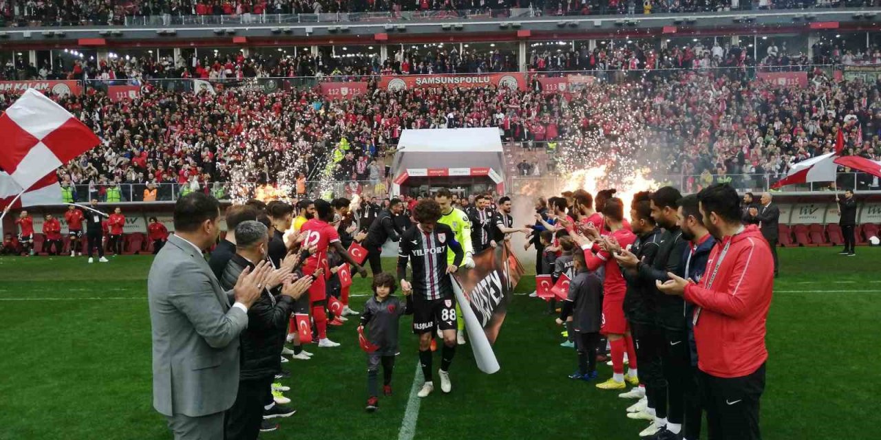 Samsunspor, Süper Lig’e lider yükselmeyi garantiledi