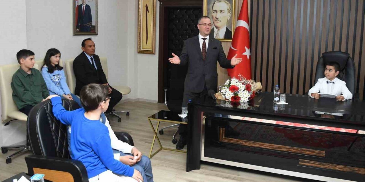 Çocuk başkandan festival sözü